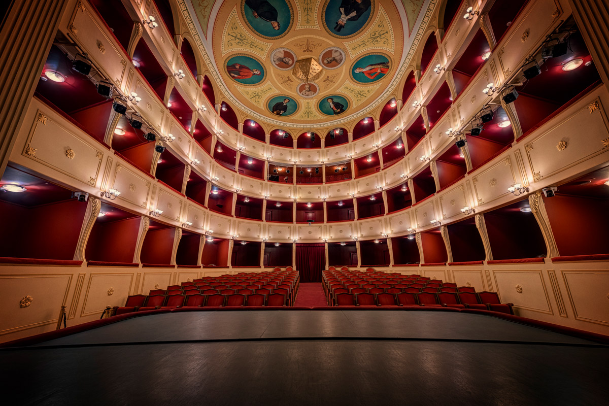 apollon-theater-gallery-19