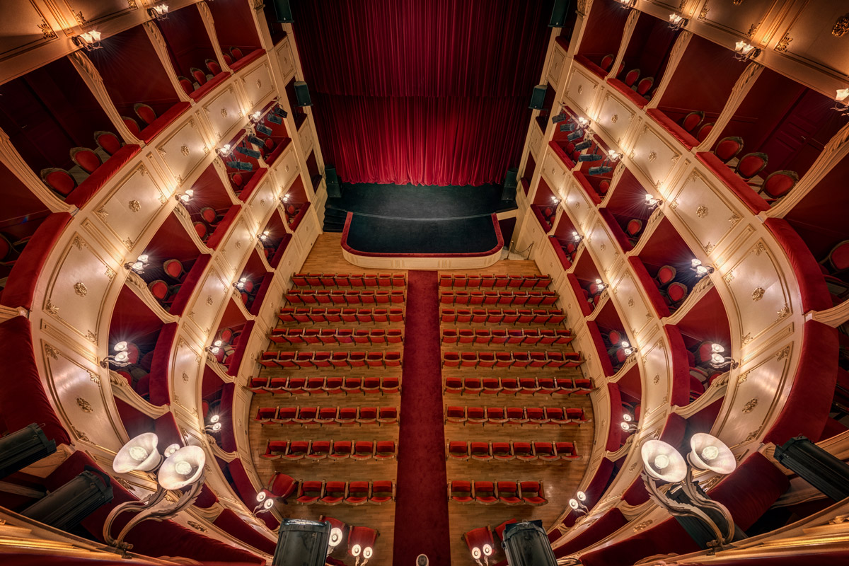 apollon-theater-gallery-8